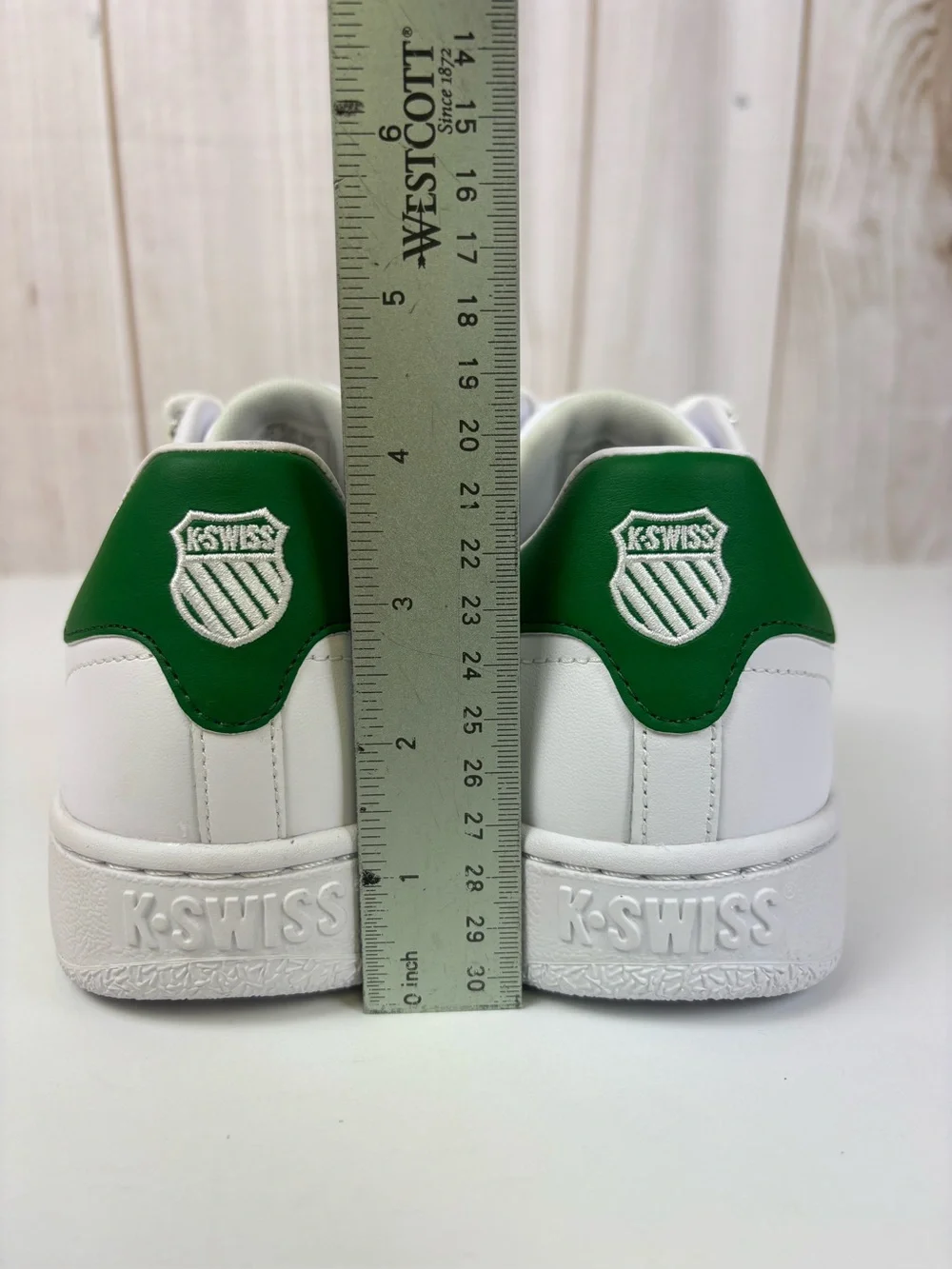 K-Swiss Classic VN Leather Sneakers Low Profile Iconic White Green Mens Size 9.5